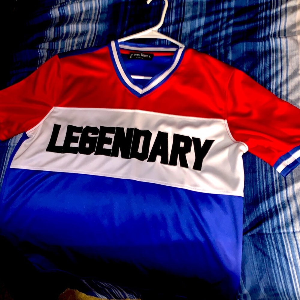 Brand new shirt it’s clean